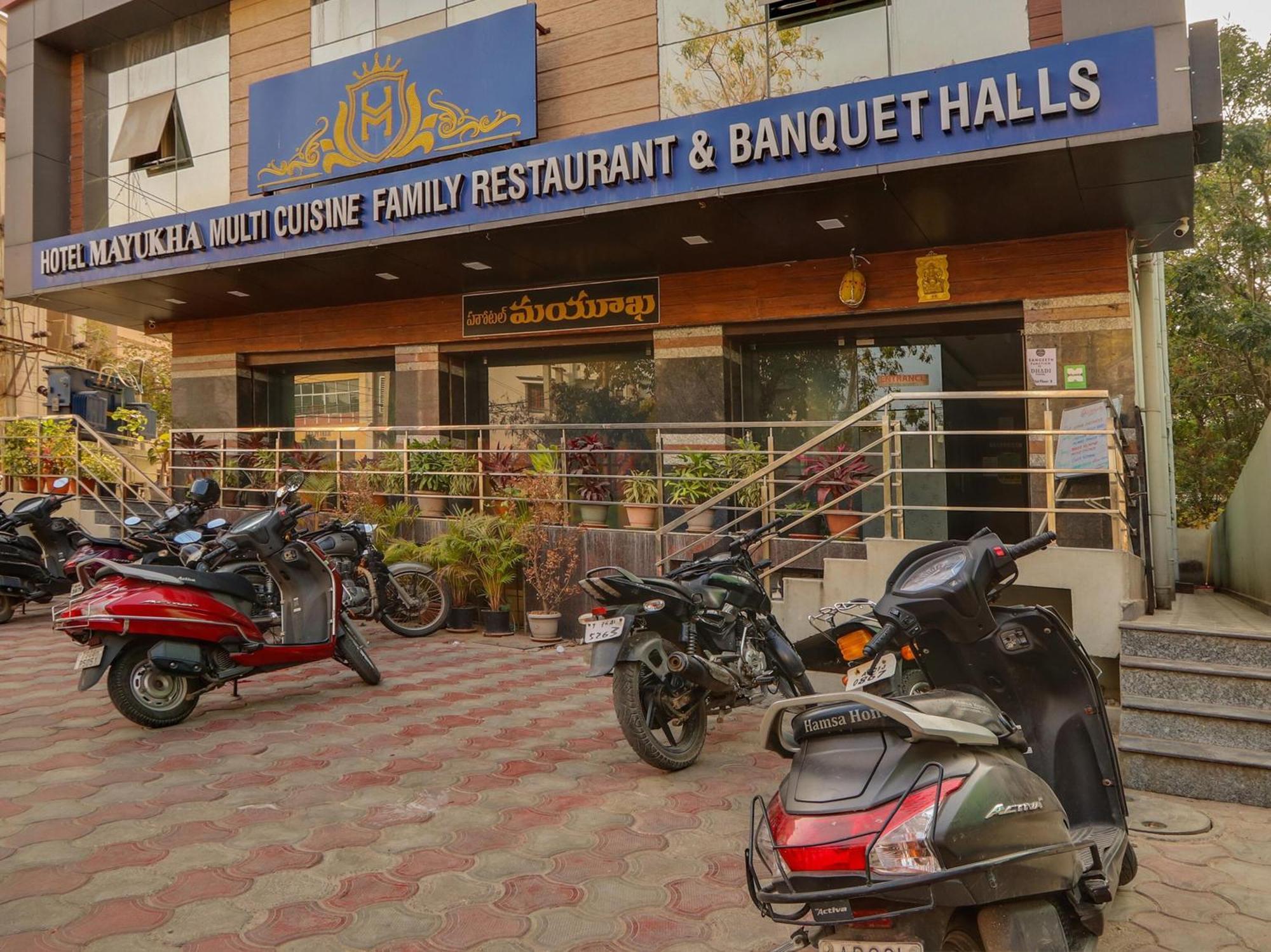 Super Townhouse Qualia Prime Hotel Near Nexus Mall Haiderabad Buitenkant foto