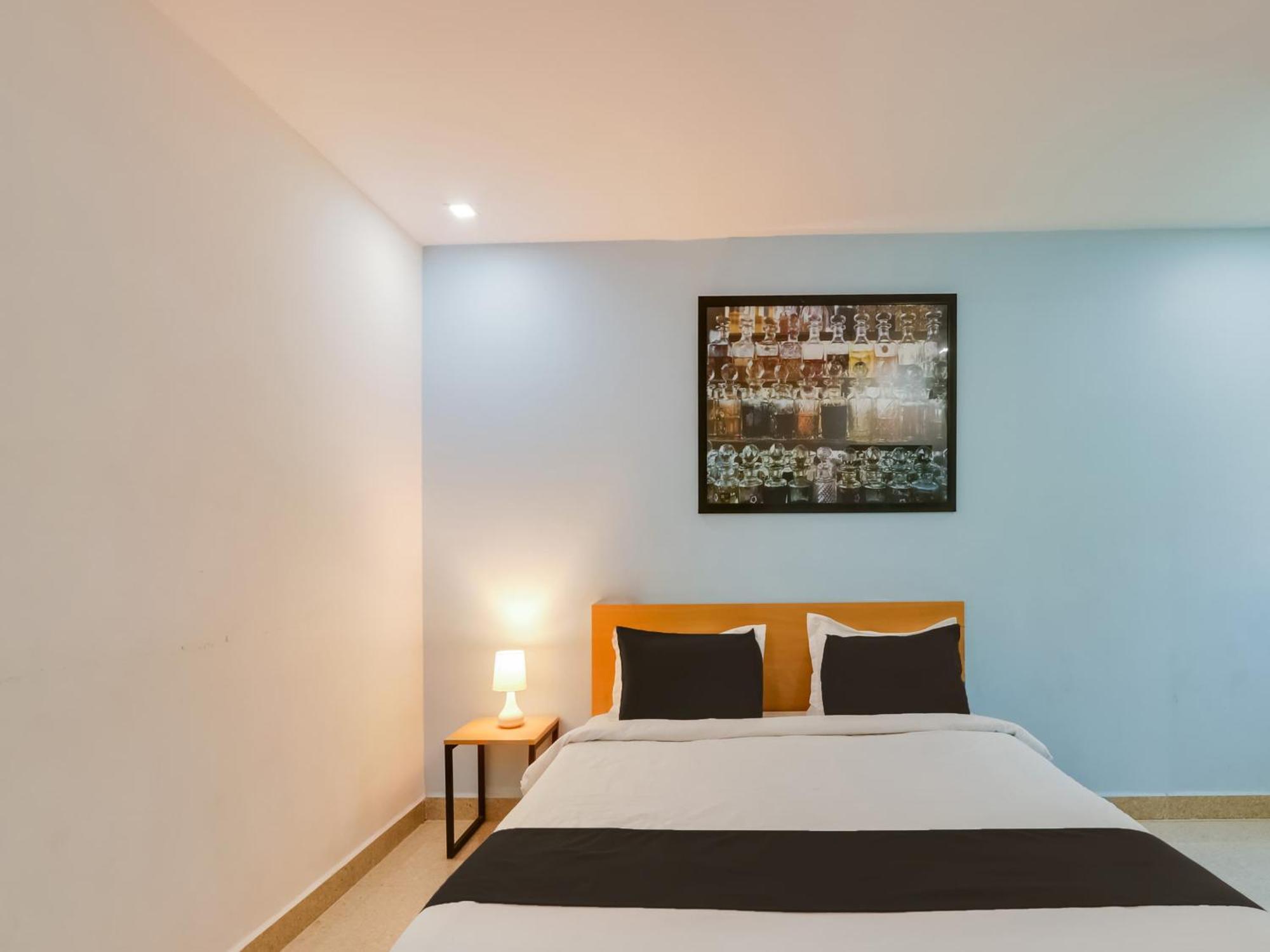 Super Townhouse Qualia Prime Hotel Near Nexus Mall Haiderabad Buitenkant foto